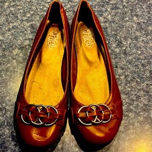 Fuel brown slip-on flats with gold rings -size 10